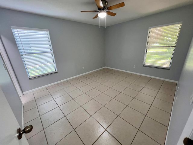 2617 SW Chestnut Lane, Port St Lucie, FL 34953