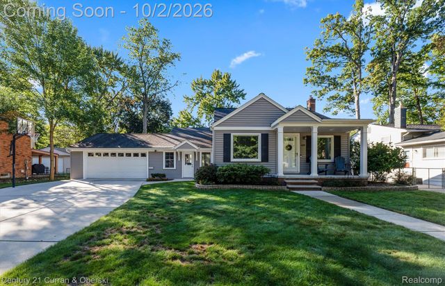 629 Ellen Avenue, Royal Oak, MI 48073