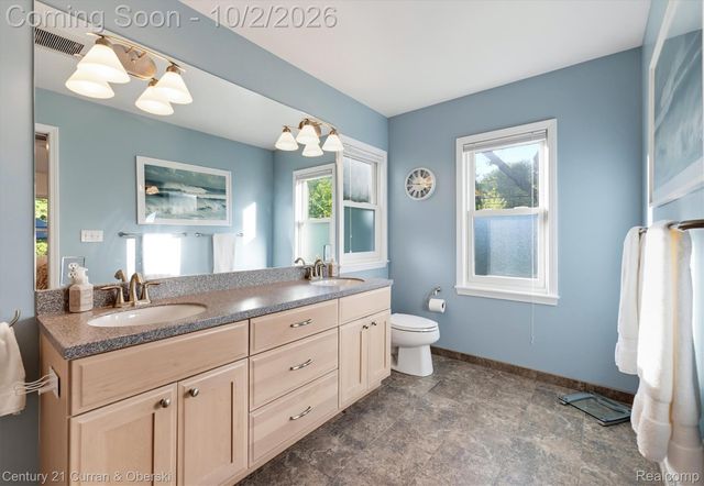 629 Ellen Avenue, Royal Oak, MI 48073