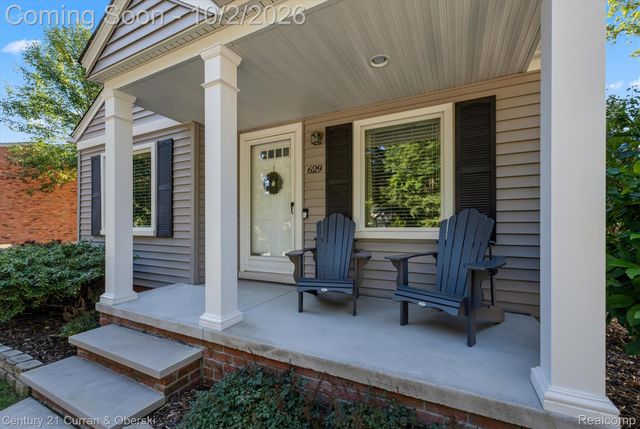 629 Ellen Avenue, Royal Oak, MI 48073