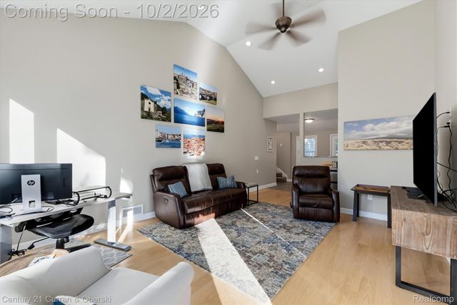 629 Ellen Avenue, Royal Oak, MI 48073