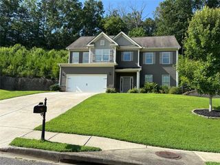 221 Creek View Place, Canton, GA 30114