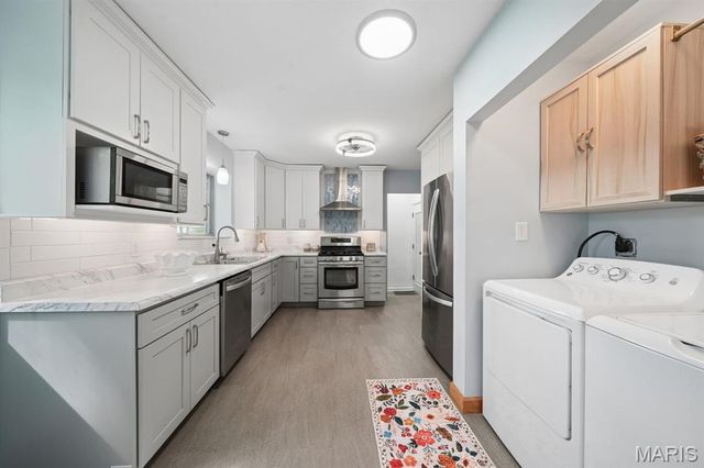 310 Paul Avenue, Florissant, MO 63031