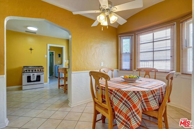 1453 Thompson Avenue, Glendale, CA 91201