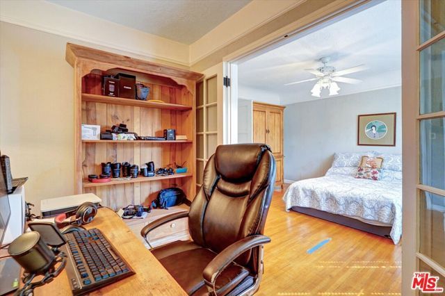 1453 Thompson Avenue, Glendale, CA 91201