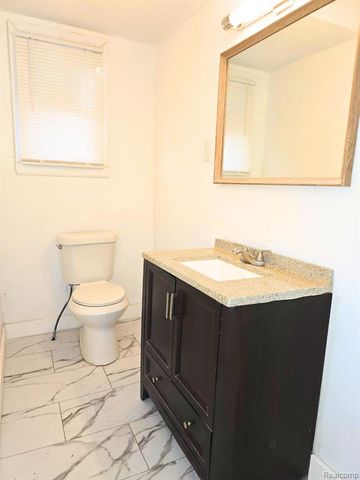 15757 Stansbury Street, Detroit, MI 48227