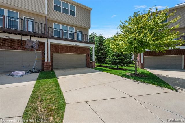27928 Hopkins Drive, Novi, MI 48377