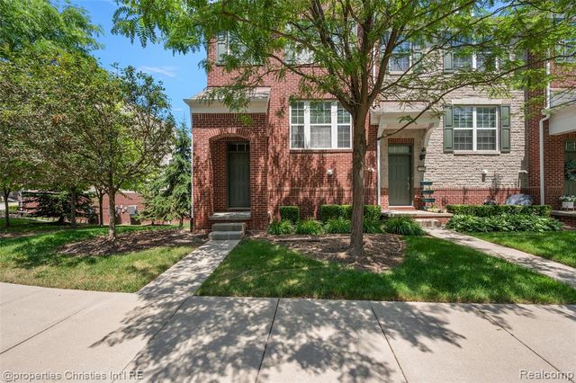 27928 Hopkins Drive, Novi, MI 48377