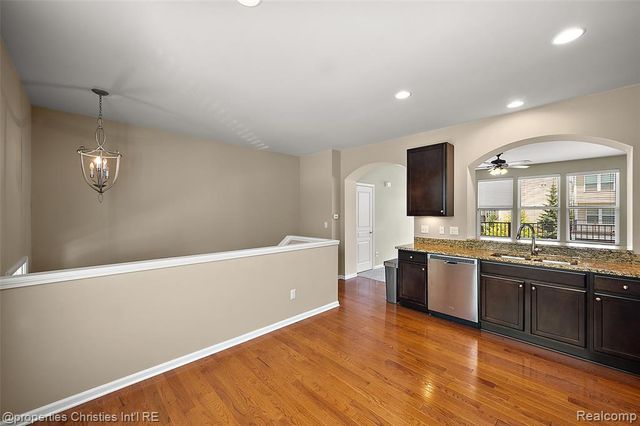 27928 Hopkins Drive, Novi, MI 48377