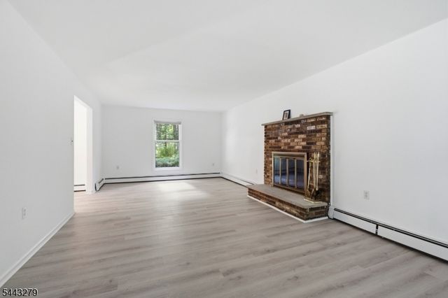 73 Lozier Rd, Mount Olive Twp., NJ 07828