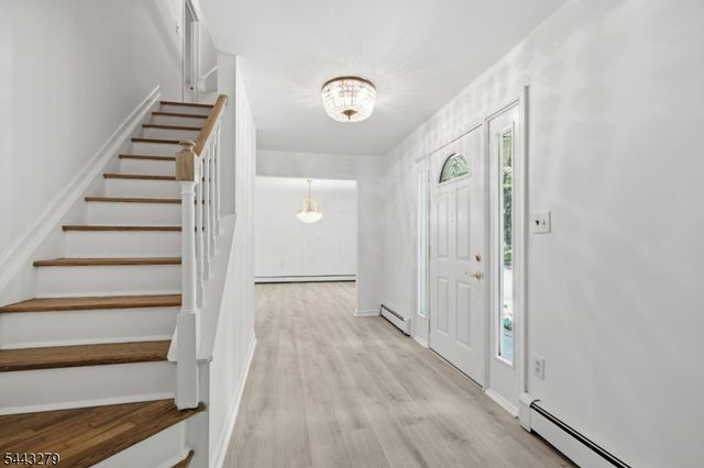 73 Lozier Rd, Mount Olive Twp., NJ 07828