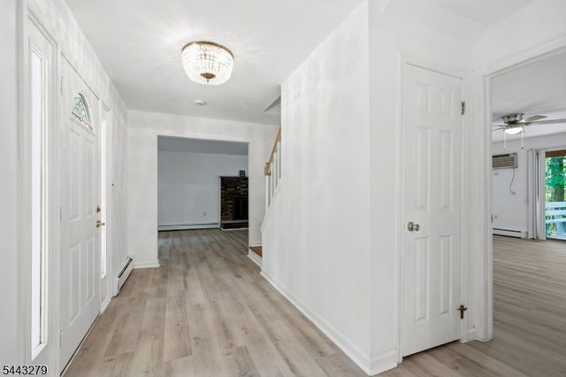 73 Lozier Rd, Mount Olive Twp., NJ 07828