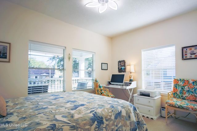 281 Forrest Avenue, Biloxi, MS 39530