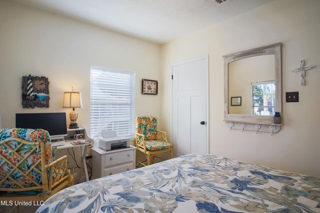 281 Forrest Avenue, Biloxi, MS 39530