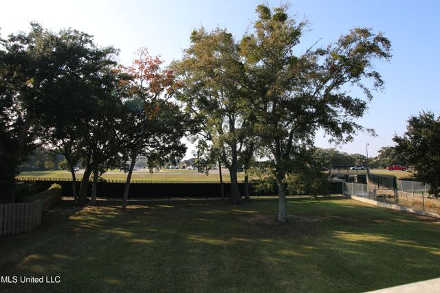 281 Forrest Avenue, Biloxi, MS 39530