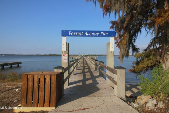 281 Forrest Avenue, Biloxi, MS 39530