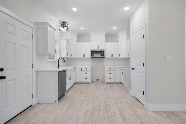 15101 CR 384, Tyler, TX 75708