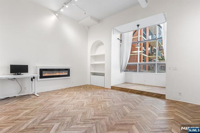 689 Luis Munoz Marin Boulevard 808, Jersey City, NJ 07310