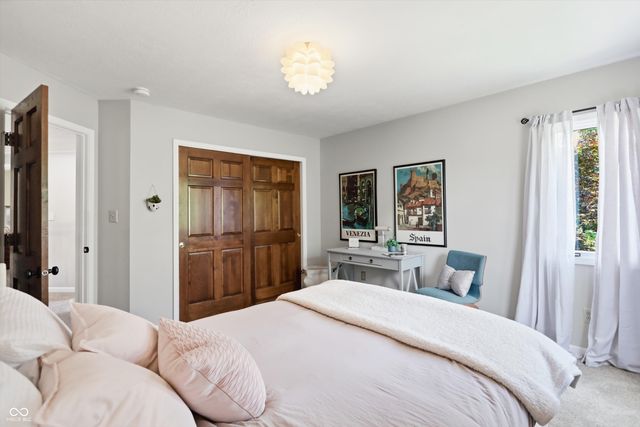 5118 Huntington Drive, Carmel, IN 46033