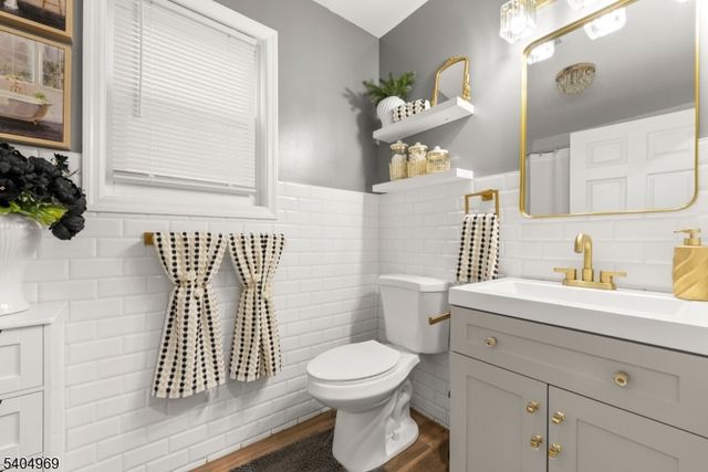 138 Lafayette St, Paterson City, NJ 07501