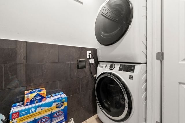 138 Lafayette St, Paterson City, NJ 07501