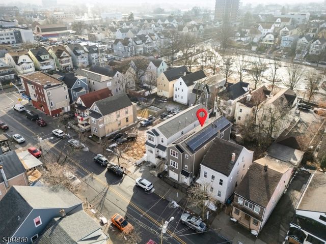 138 Lafayette St, Paterson City, NJ 07501