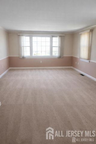 82 Dorset Lane C, Monroe, NJ 08831