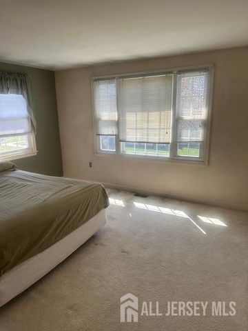 82 Dorset Lane C, Monroe, NJ 08831
