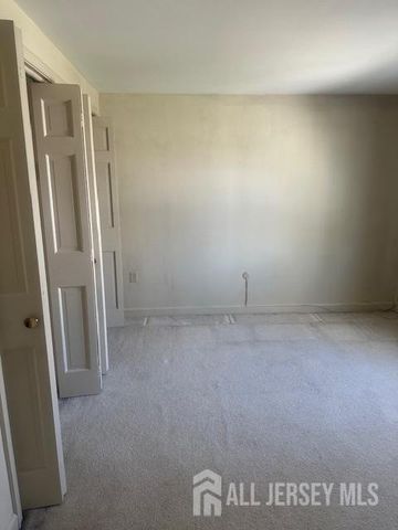 82 Dorset Lane C, Monroe, NJ 08831