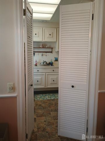 82 Dorset Lane C, Monroe, NJ 08831