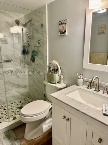 1401 SW 135th Ter 108H, Pembroke Pines, FL 33027