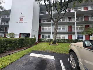 1401 SW 135th Ter 108H, Pembroke Pines, FL 33027