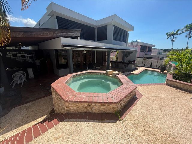 W 4-14 CALDERÓN DE LA BARCA, San Juan, PR 00926