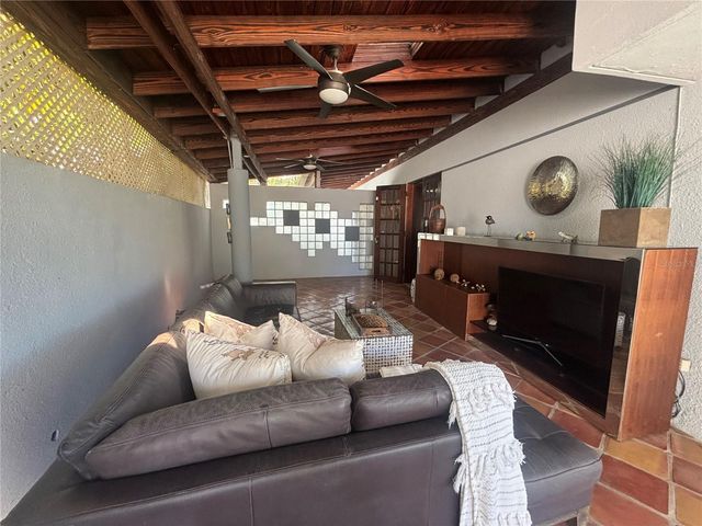 W 4-14 CALDERÓN DE LA BARCA, San Juan, PR 00926