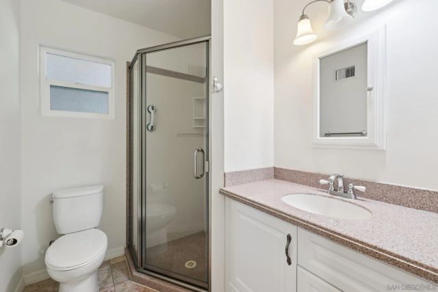 9070 Paradise Park Dr, Lakeside, CA 92040