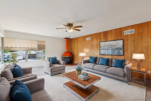 9070 Paradise Park Dr, Lakeside, CA 92040