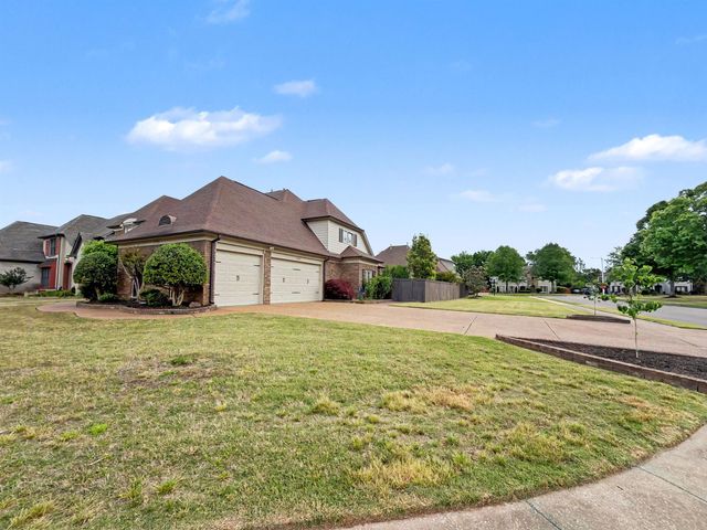 1706 MOSSY OAK LN, Collierville, TN 38017