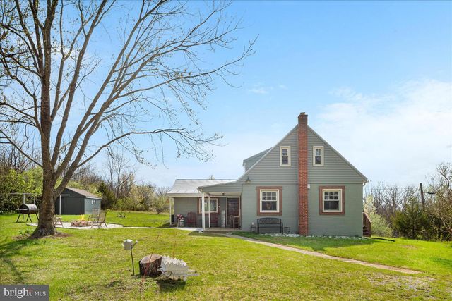 8735 SMITH CREEK RD, New Market, VA 22844