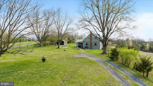 8735 SMITH CREEK RD, New Market, VA 22844