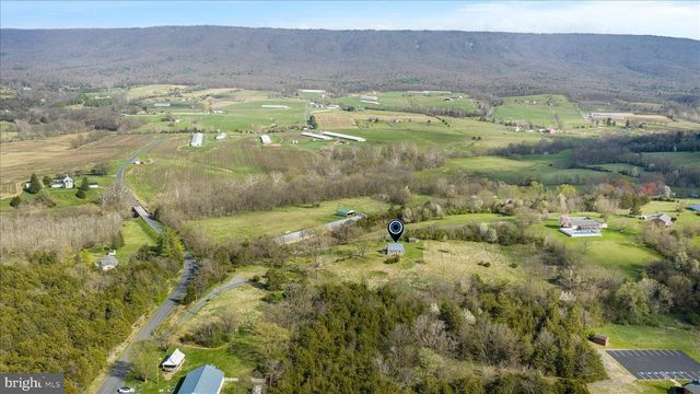 8735 SMITH CREEK RD, New Market, VA 22844