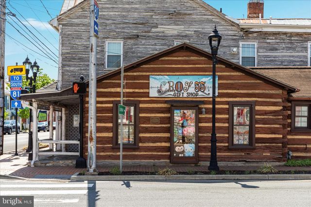 8735 SMITH CREEK RD, New Market, VA 22844