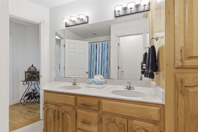 4212 Green Haven Drive, Nixa, MO 65714