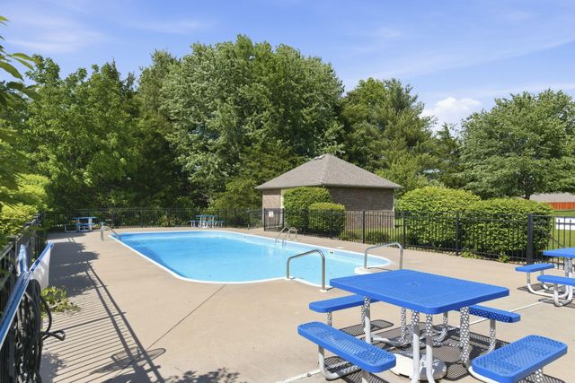 4212 Green Haven Drive, Nixa, MO 65714