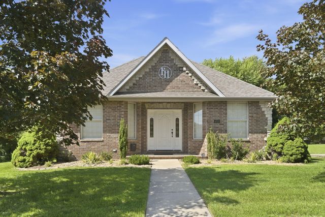 4212 Green Haven Drive, Nixa, MO 65714