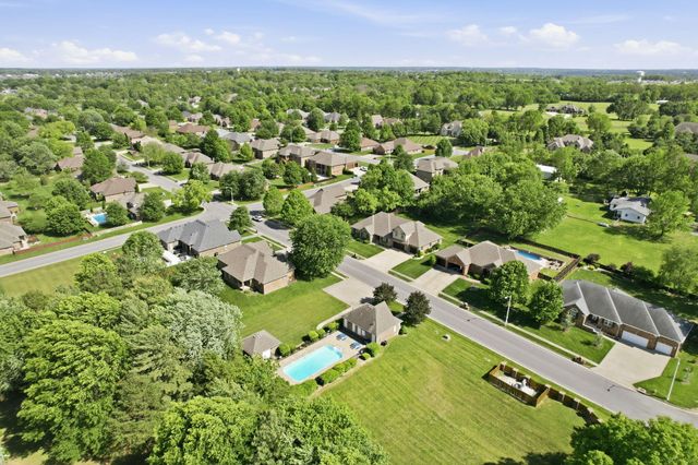 4212 Green Haven Drive, Nixa, MO 65714