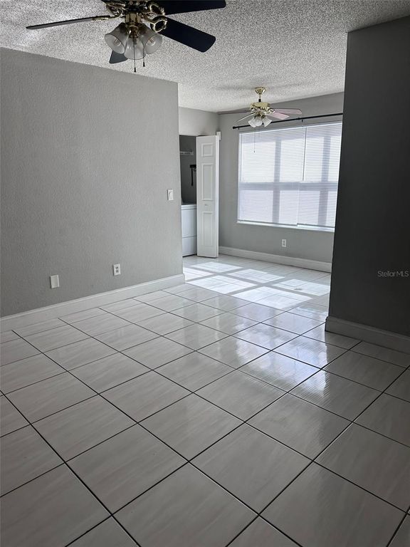 Image 10 of property listing at Address unavailable.