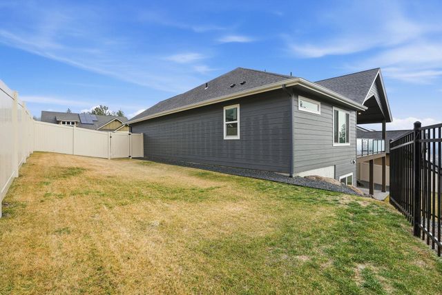 5115 N Scenic Ln Ln, Spokane, WA 99212
