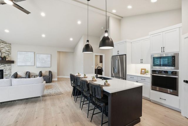 5115 N Scenic Ln Ln, Spokane, WA 99212