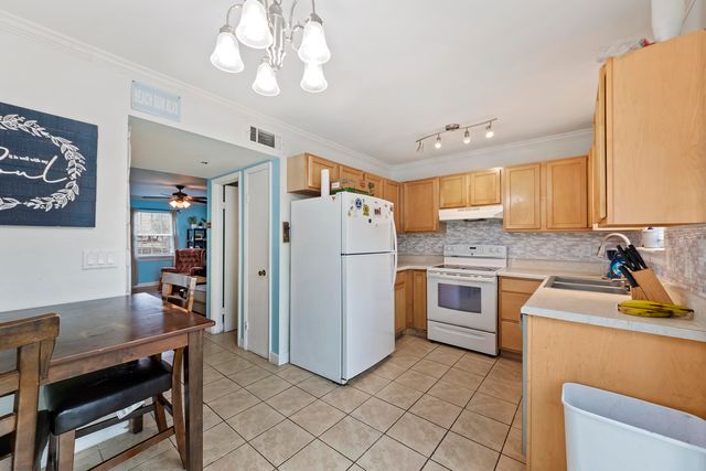 21 Rivers Point Row 11b, Charleston, SC 29412