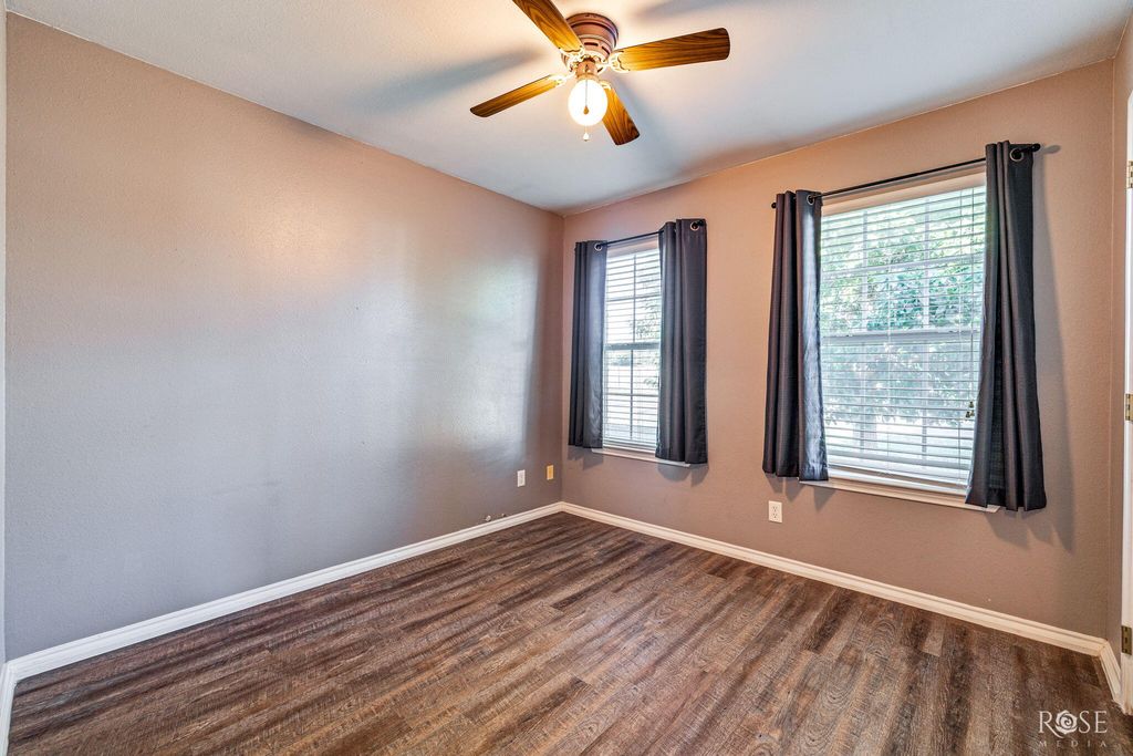 Image 16 of property listing at 1210 Guthrie Street, San Angelo, TX 76901